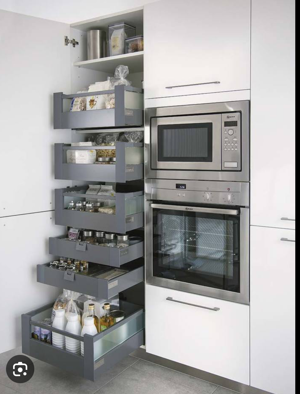 Wysoka zabudowa i piony